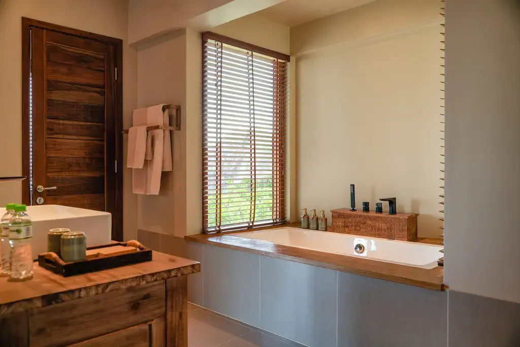 Crown Retreat Resort Quy Nhơn Bình Định