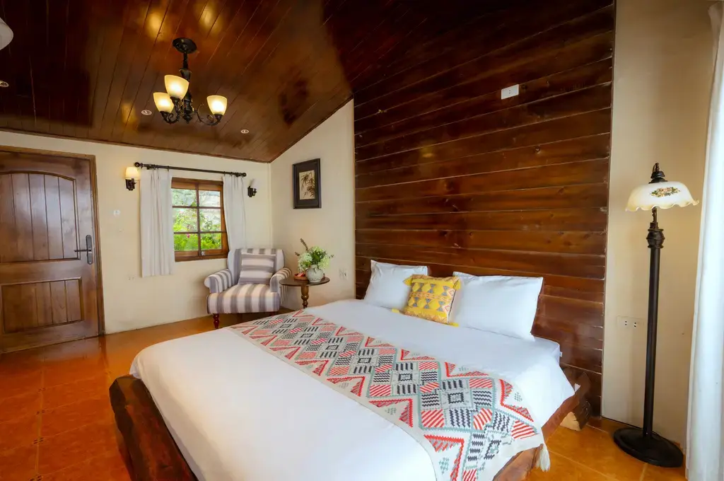 Homestay Chillout Village Tà Xùa Sơn La