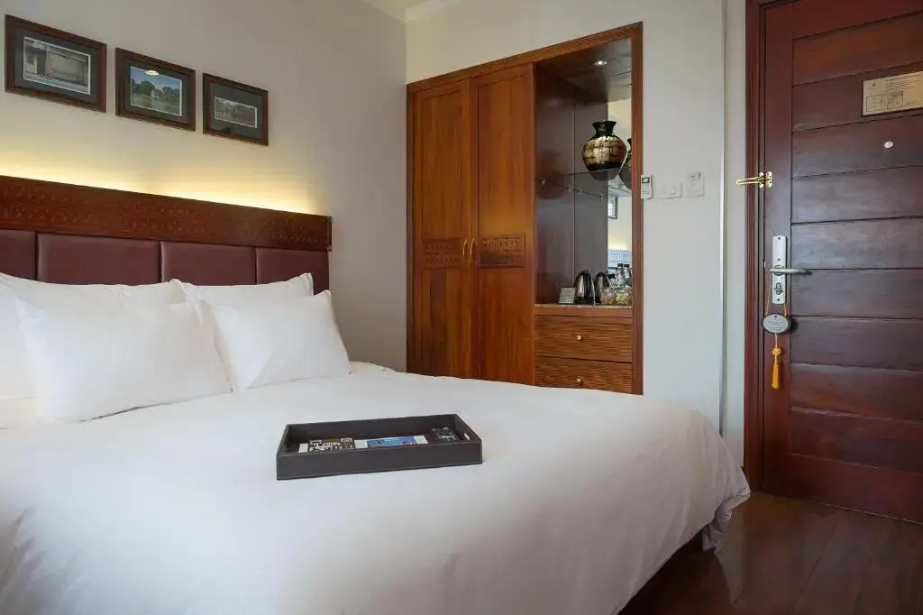 Khách sạn Hanoi E Central Hotel Hà Nội