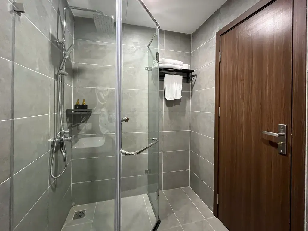 Khách sạn Valoria Premium Hanoi Hotel and Travel Hà Nội