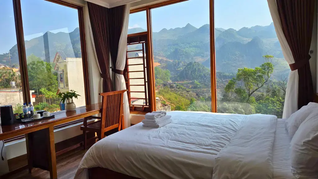 Khách sạn Việt Sơn Lâm Hotel Đồng Văn Hà Giang