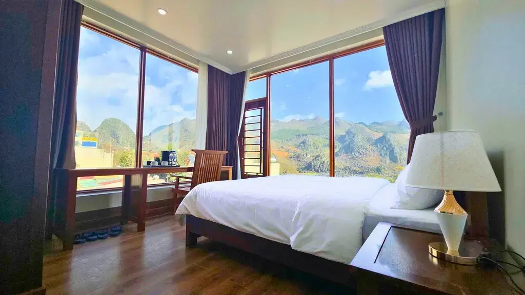 Khách sạn Việt Sơn Lâm Hotel Đồng Văn Hà Giang
