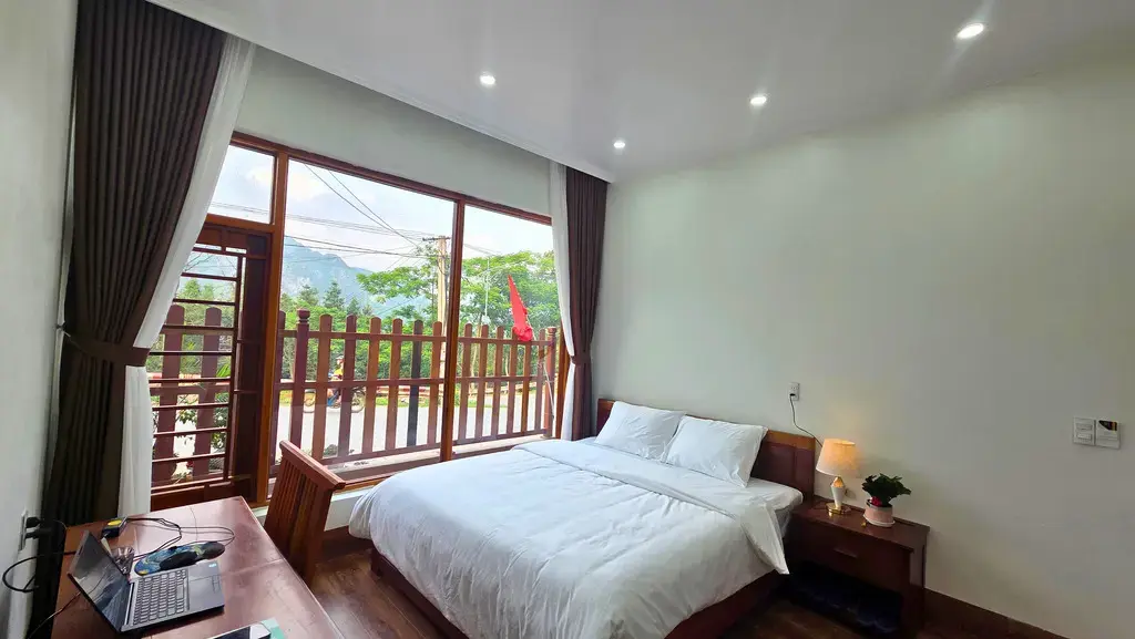 Khách sạn Việt Sơn Lâm Hotel Đồng Văn Hà Giang