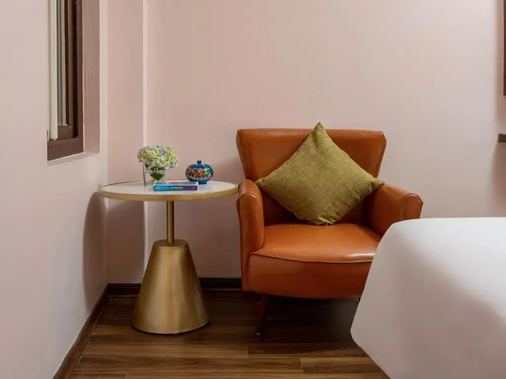 Khách sạn Valoria Premium Hanoi Hotel and Travel Hà Nội