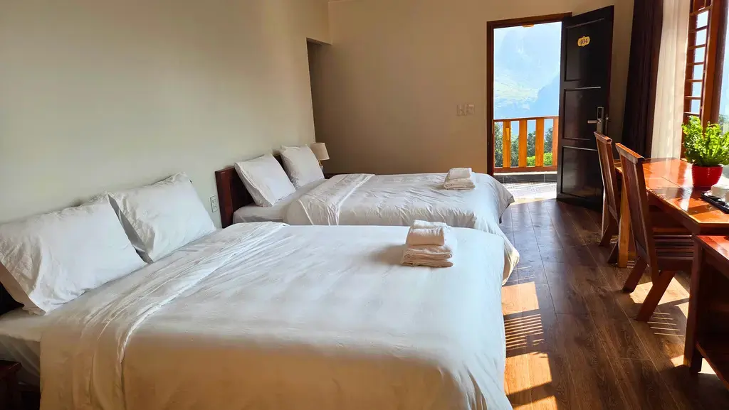 Khách sạn Việt Sơn Lâm Hotel Đồng Văn Hà Giang