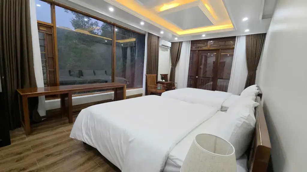 Khách sạn Việt Sơn Lâm Hotel Đồng Văn Hà Giang