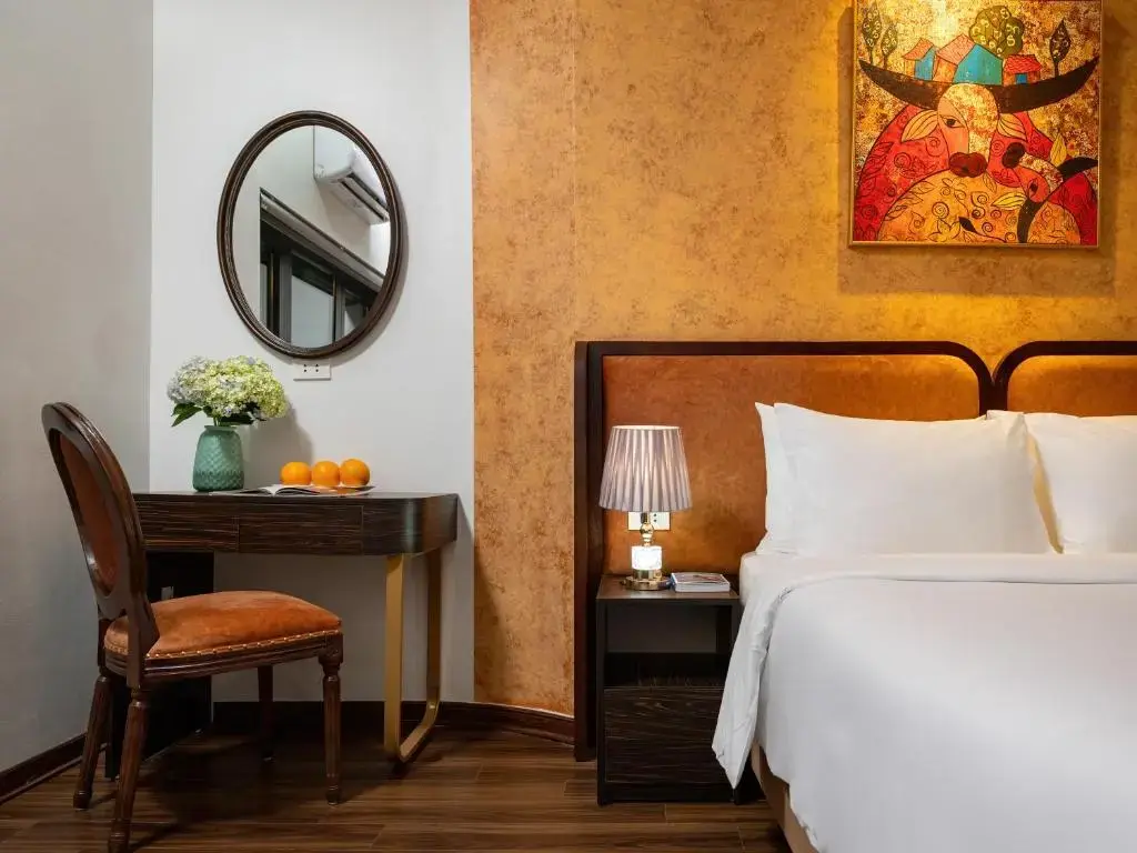 Khách sạn Valoria Premium Hanoi Hotel and Travel Hà Nội