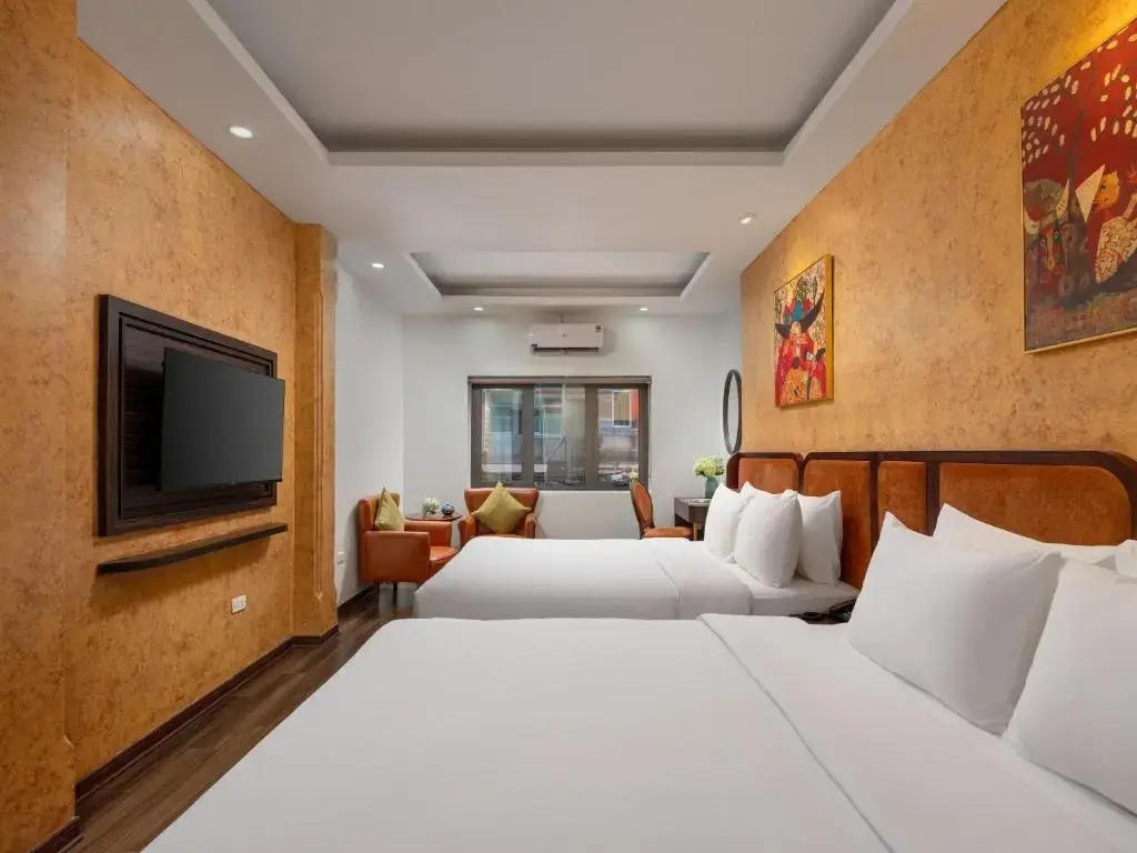 Khách sạn Valoria Premium Hanoi Hotel and Travel Hà Nội