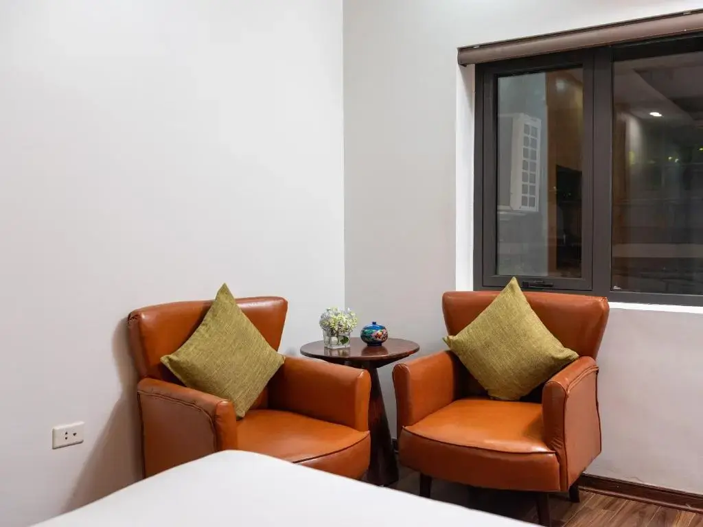 Khách sạn Valoria Premium Hanoi Hotel and Travel Hà Nội