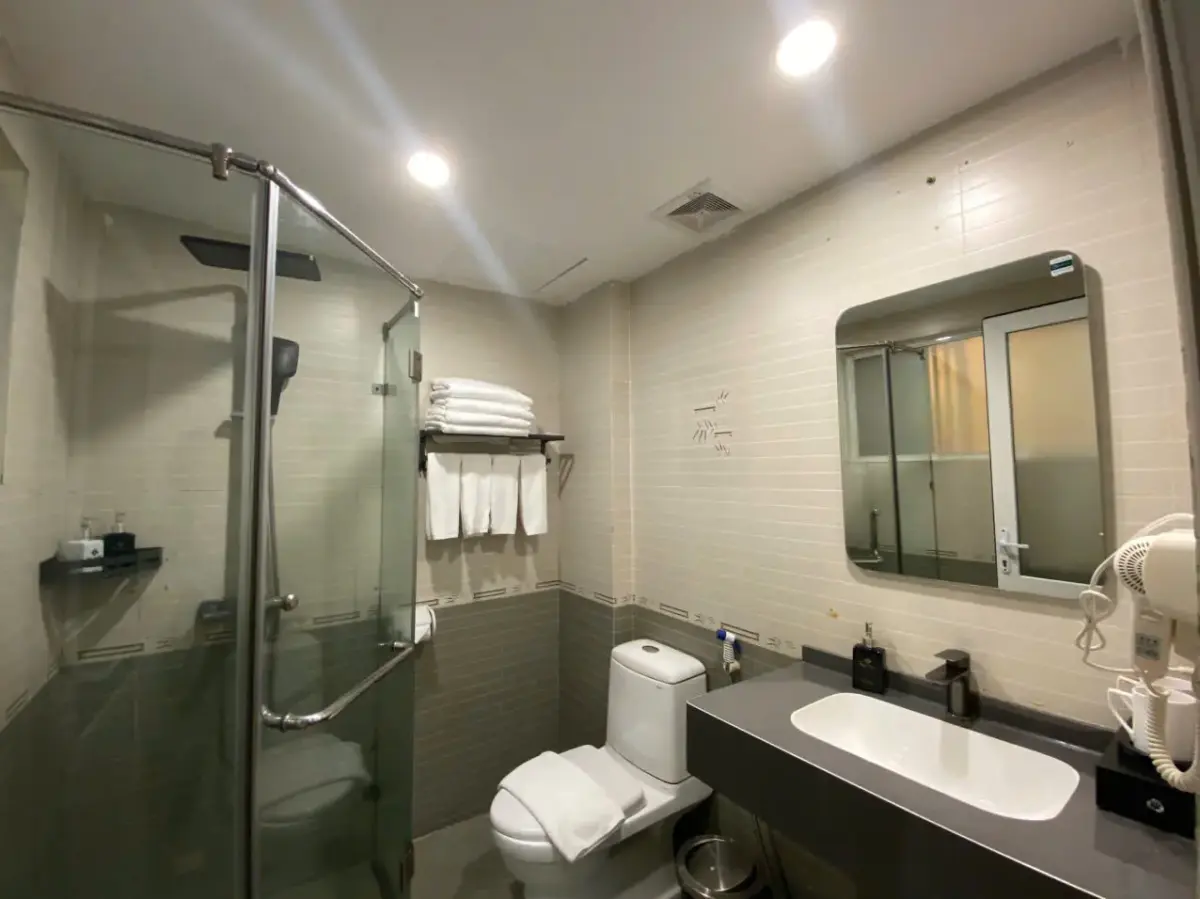 Khách sạn Valoria Premium Hanoi Hotel and Travel Hà Nội
