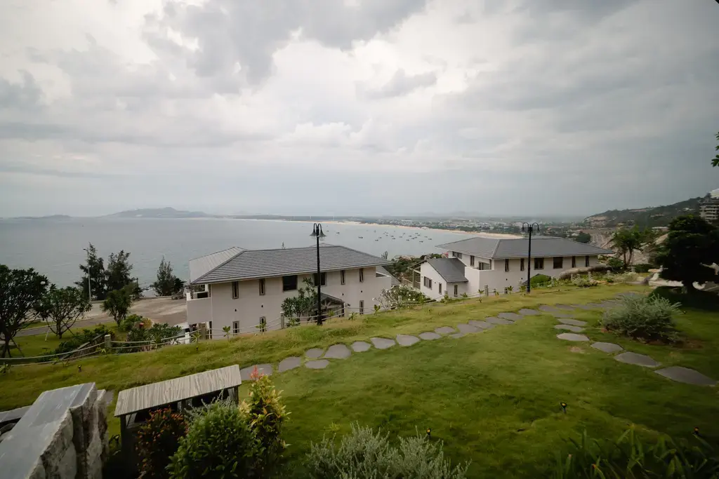 Crown Retreat Resort Quy Nhơn Bình Định