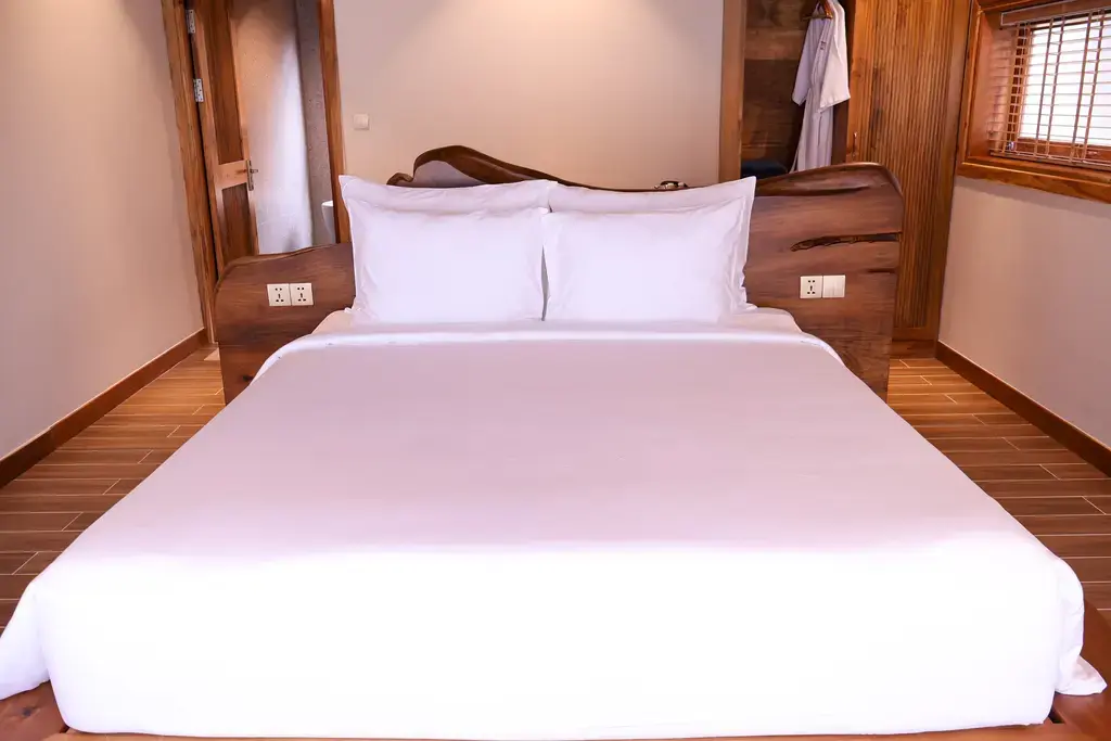 Khách sạn The Tahiti Beach Hotel & Resort Phú Quốc