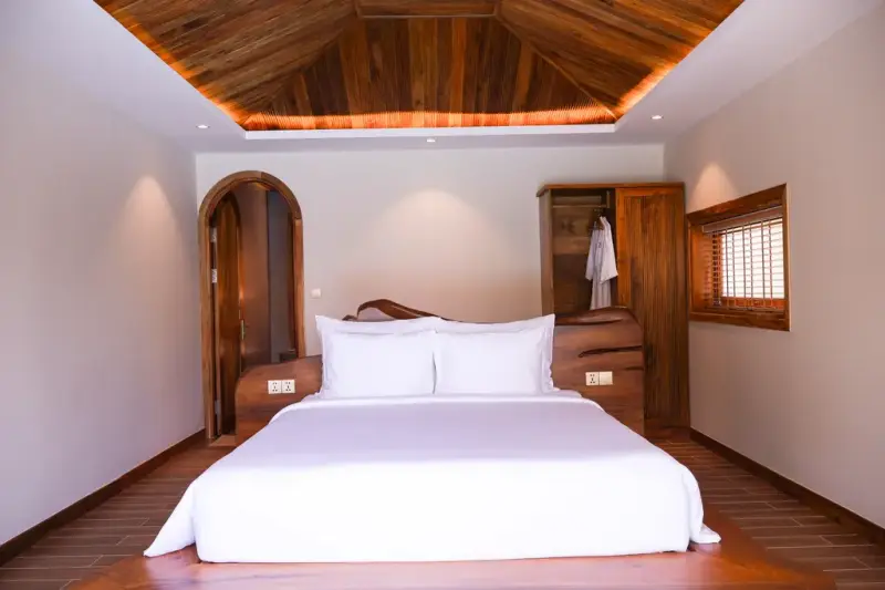 Khách sạn The Tahiti Beach Hotel & Resort Phú Quốc - Grand Poolside Bungalow
