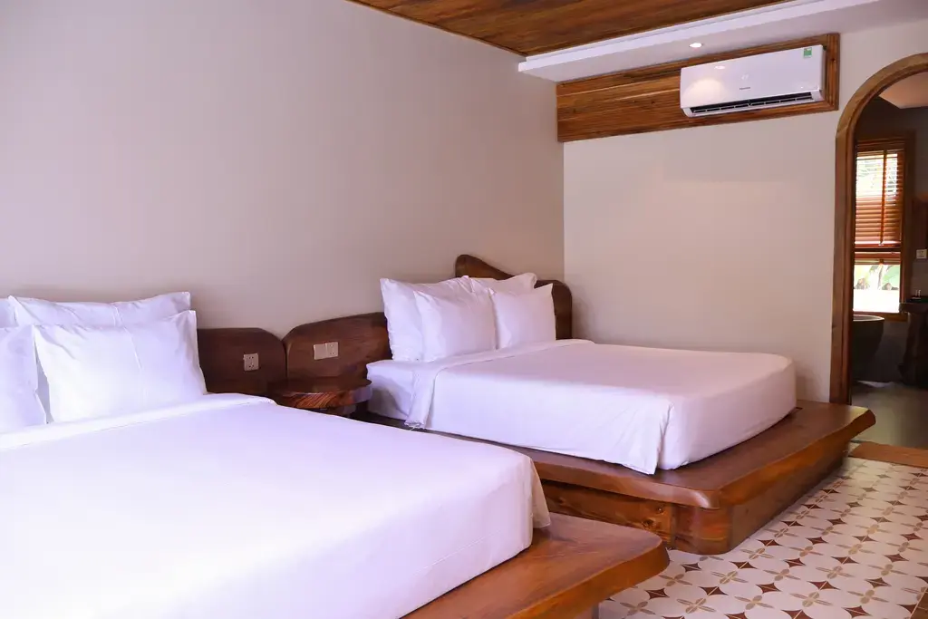 Khách sạn The Tahiti Beach Hotel & Resort Phú Quốc