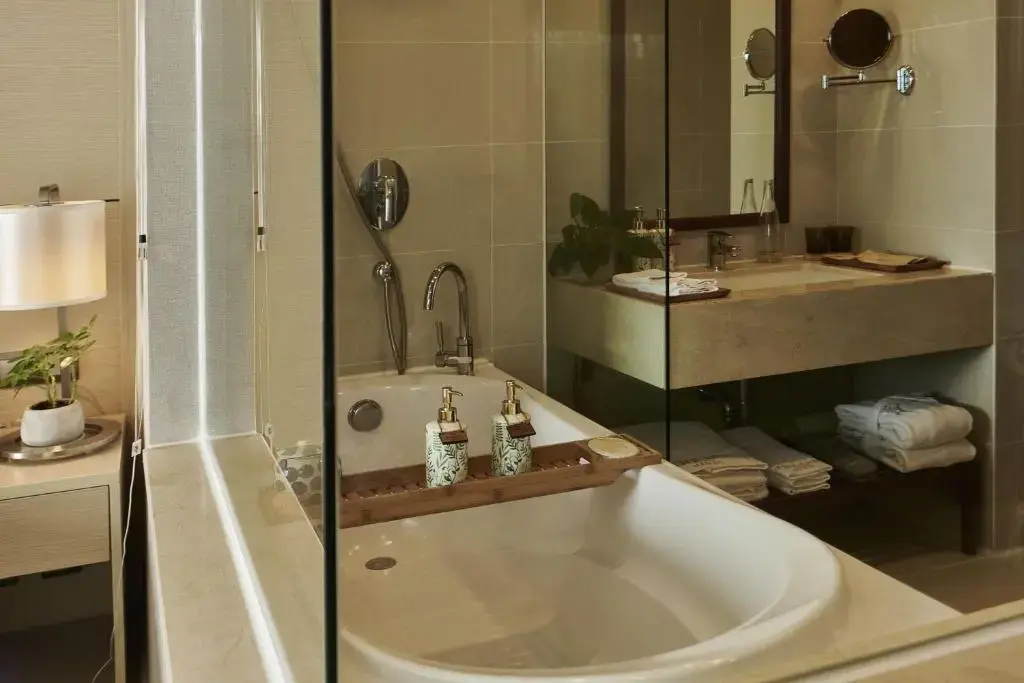 Khách sạn The Ann Hà Nội Hotel