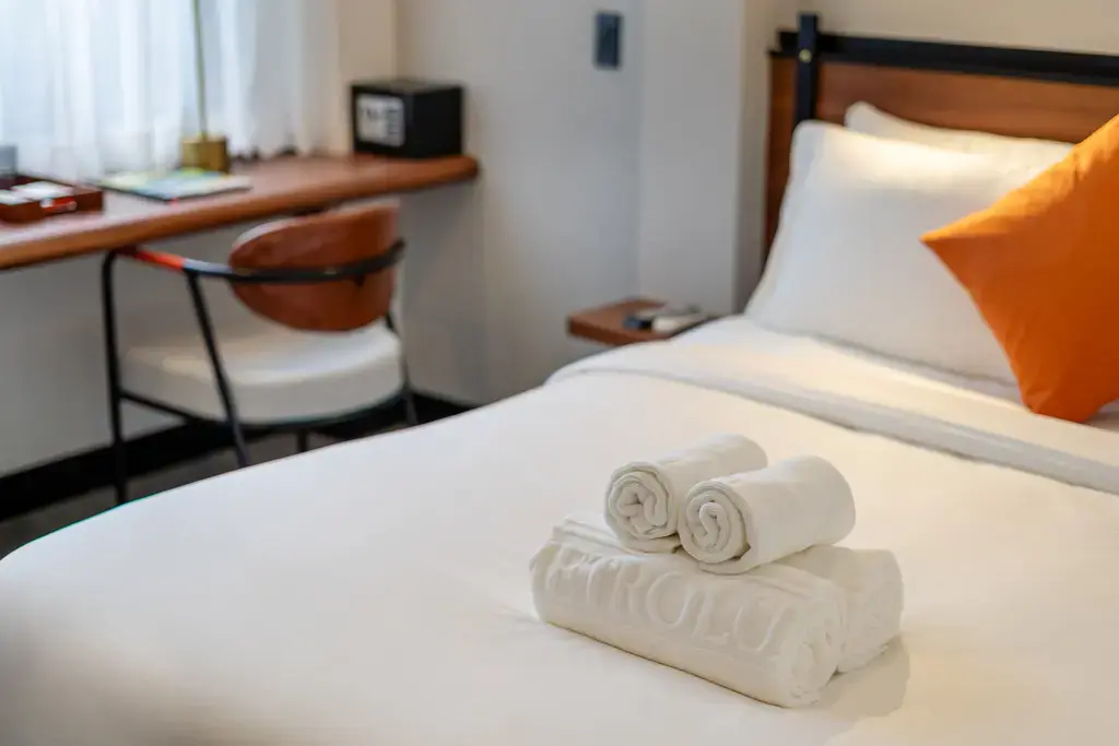 Khách sạn Metrolux By Zeus Group Hotel Hồ Chí Minh