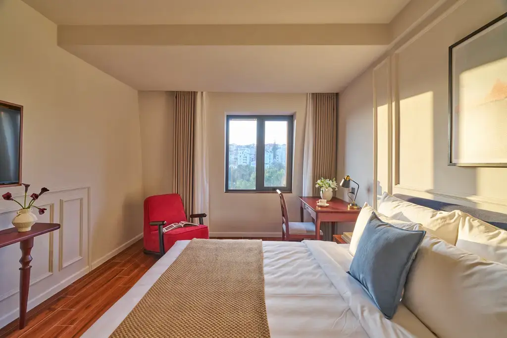 Khách sạn M Village Premier Hotel Xuân Hương Lakeside Đà Lạt