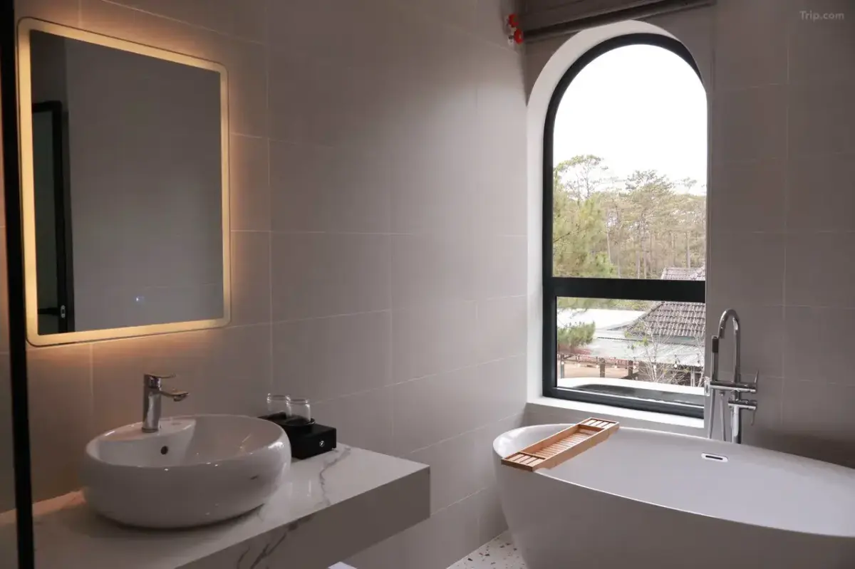 Khách sạn Veluna Hotel Măng Đen Kon Tum