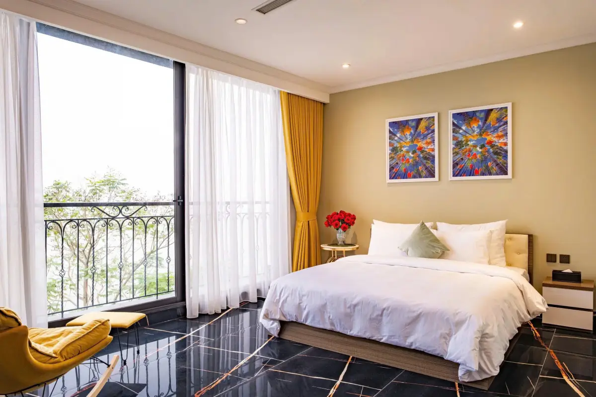Khách sạn Sunset Westlake Hà Nội