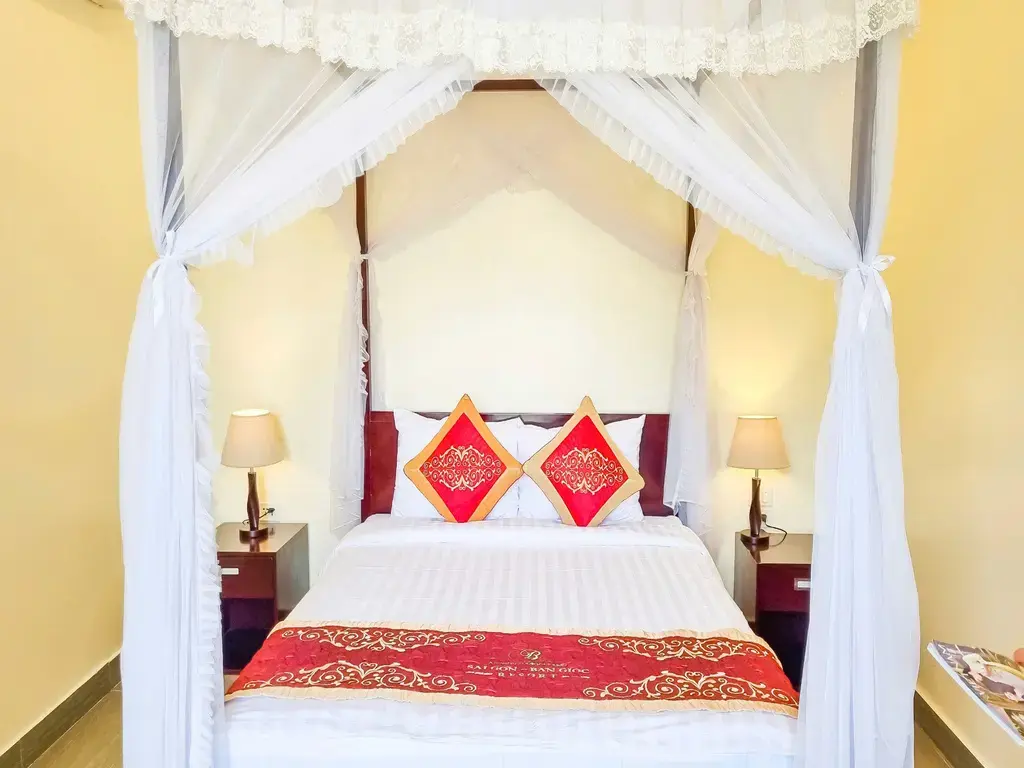 Sài Gòn Bản Giốc Resort Cao Bằng