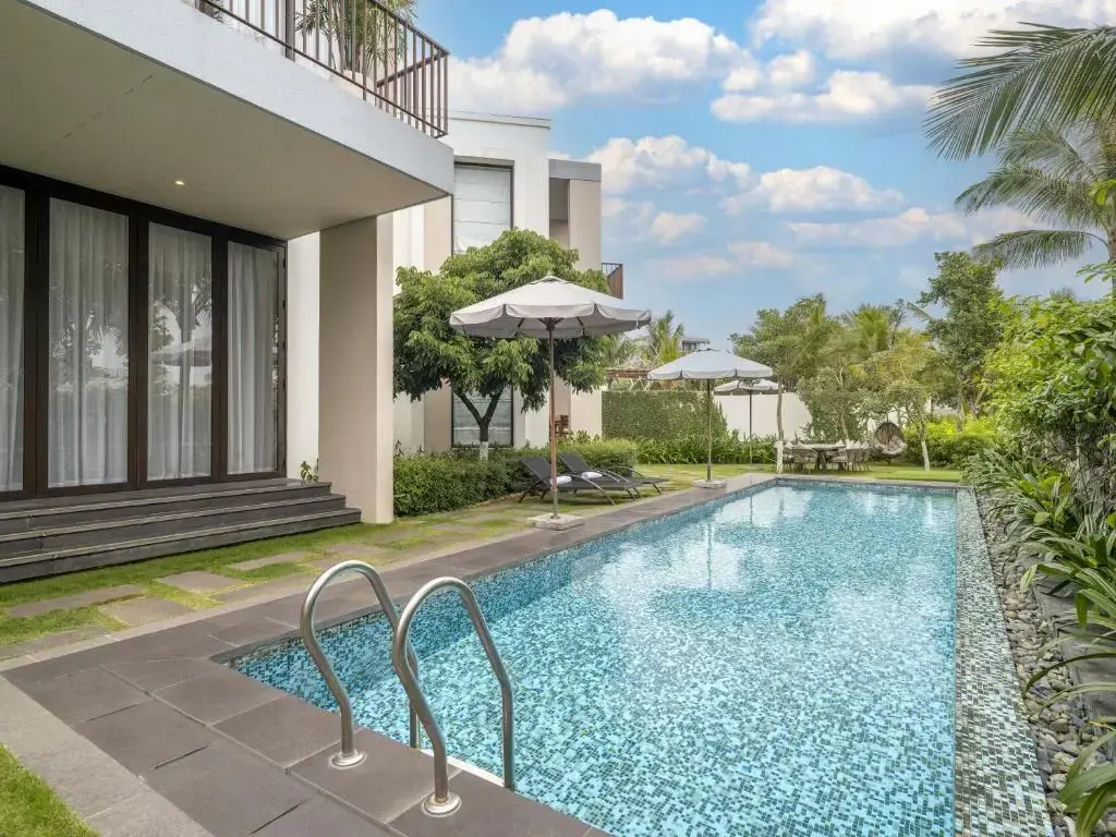 Khu nghỉ dưỡng Oakwood Hạ Long