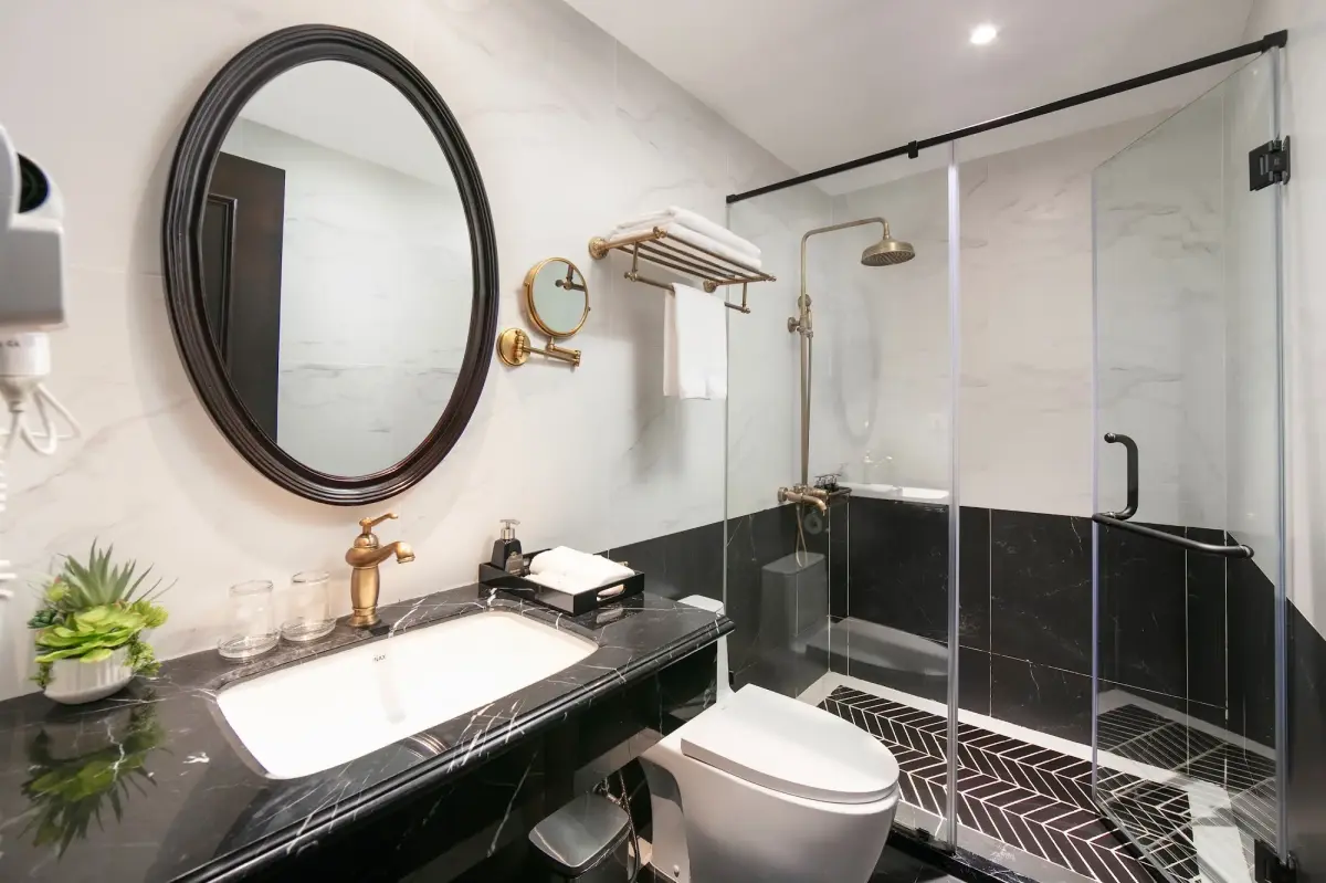 Khách sạn MAY DE VILLE Crown Hotel Hà Nội