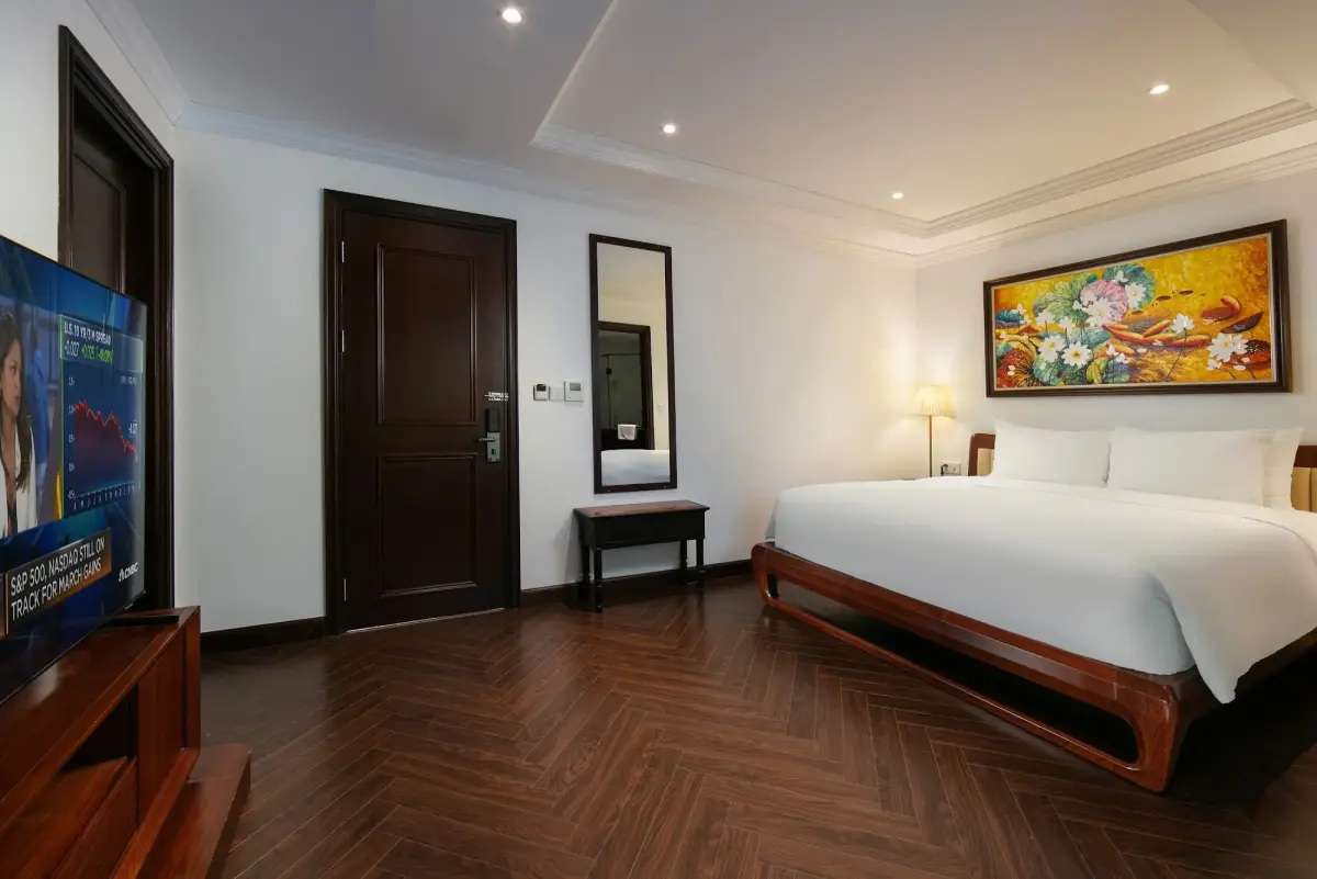 Khách sạn MAY DE VILLE Crown Hotel Hà Nội