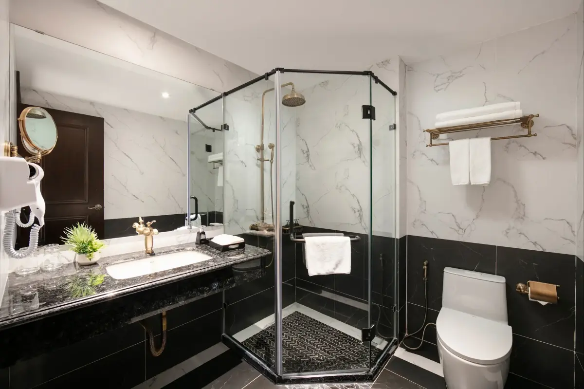 Khách sạn MAY DE VILLE Crown Hotel Hà Nội