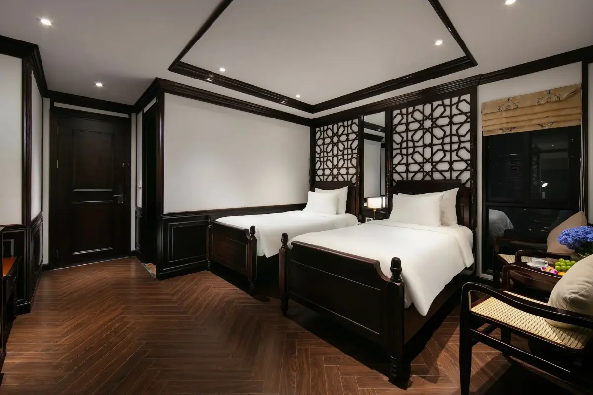 Khách sạn MAY DE VILLE Crown Hotel Hà Nội