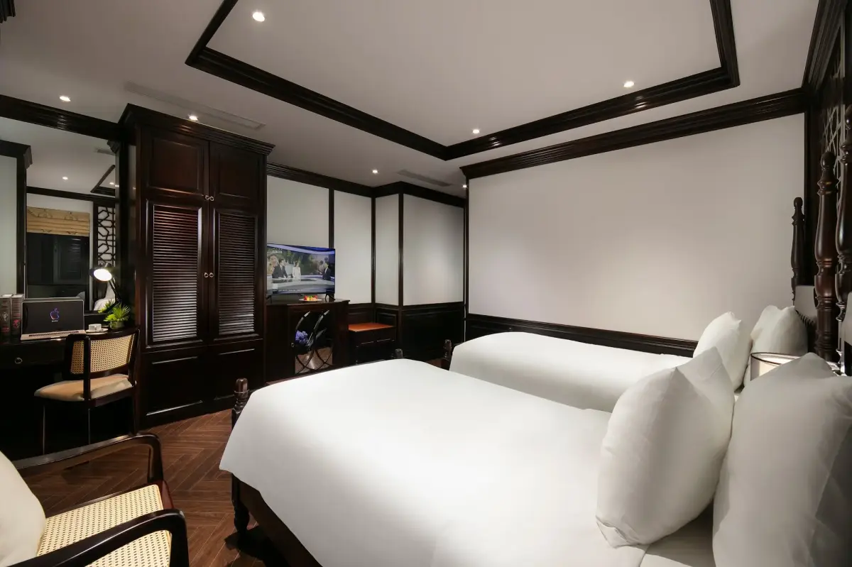 Khách sạn MAY DE VILLE Crown Hotel Hà Nội