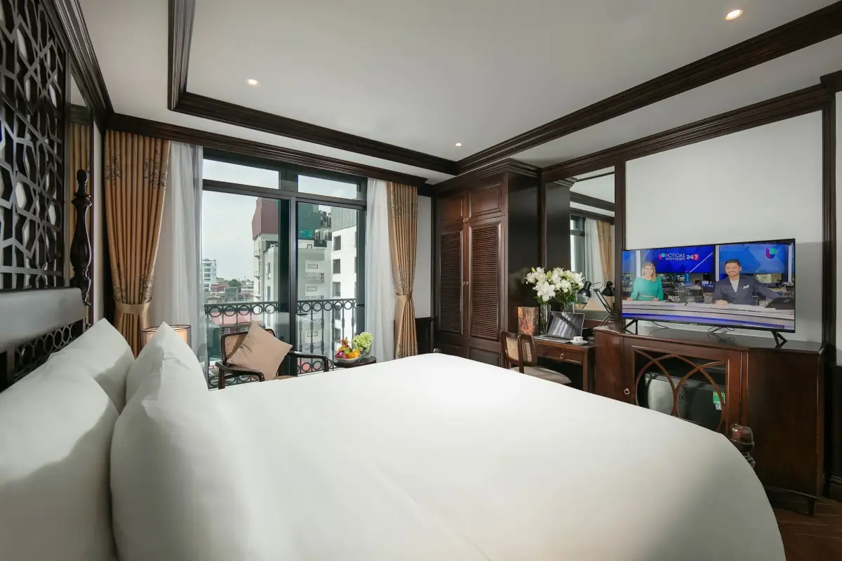 Khách sạn MAY DE VILLE Crown Hotel Hà Nội