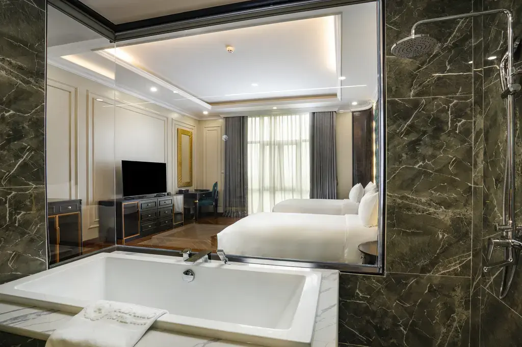 Khách sạn Adamo Hotel Hưng Yên
