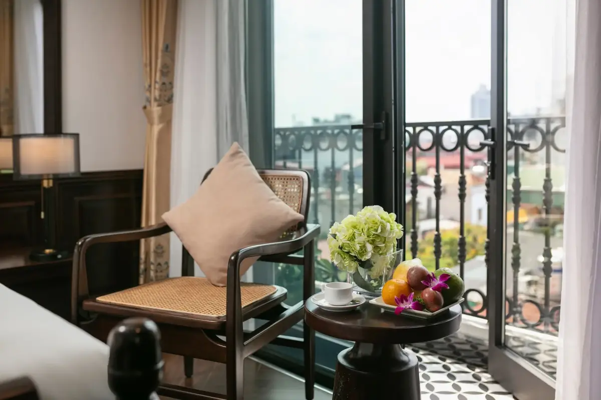 Khách sạn MAY DE VILLE Crown Hotel Hà Nội