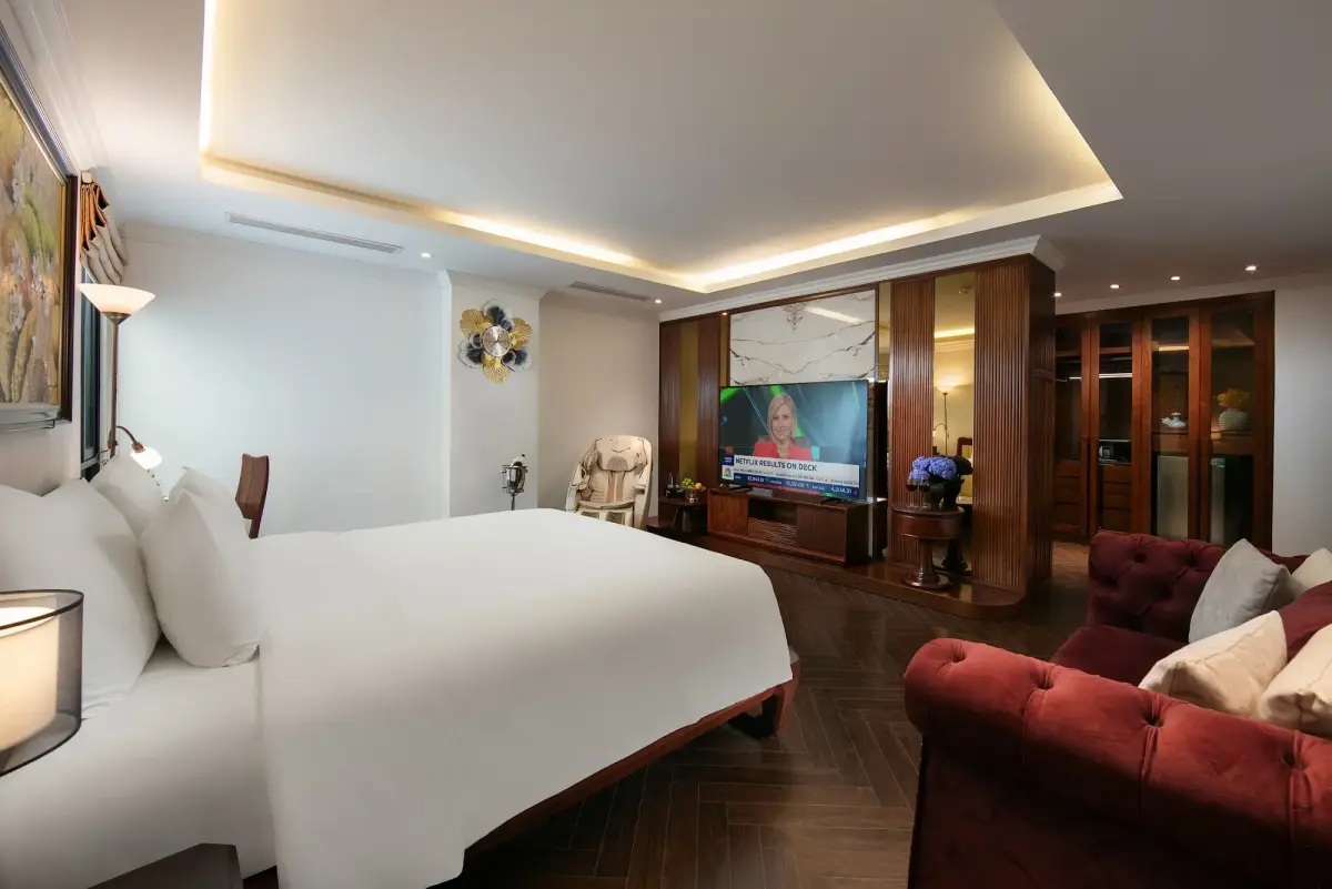 Khách sạn MAY DE VILLE Crown Hotel Hà Nội