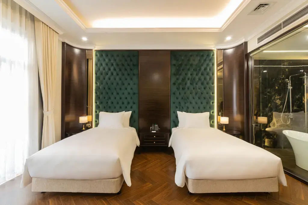 Khách sạn Adamo Hotel Hưng Yên