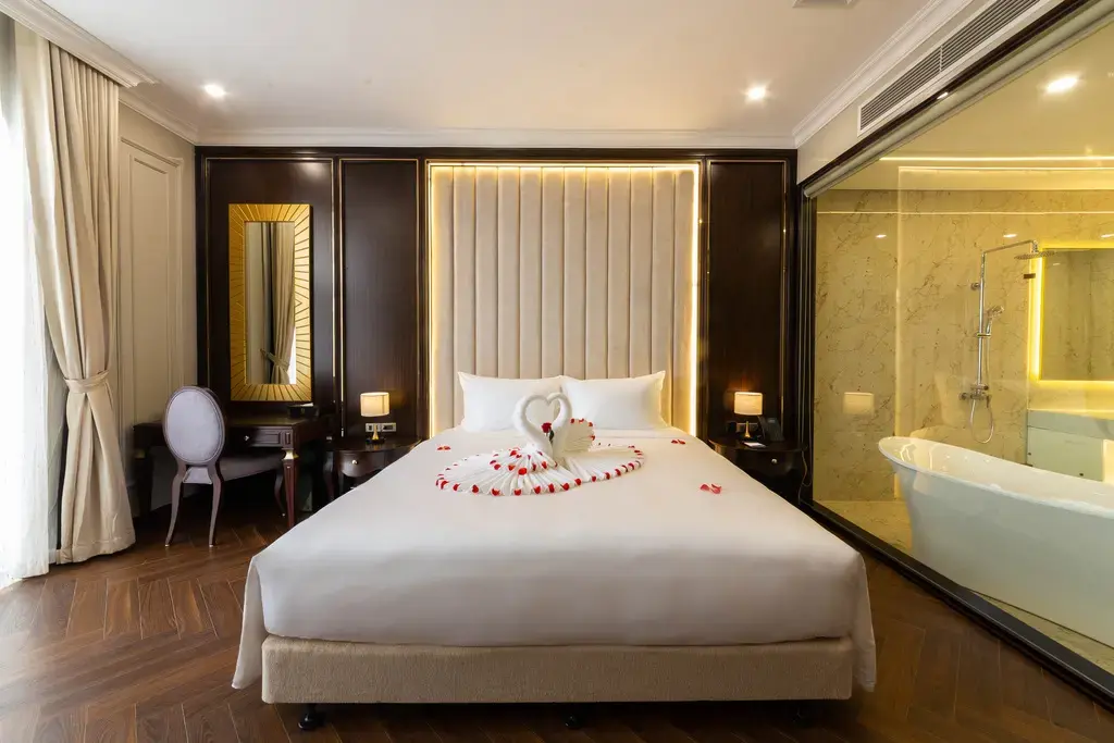 Khách sạn Adamo Hotel Hưng Yên
