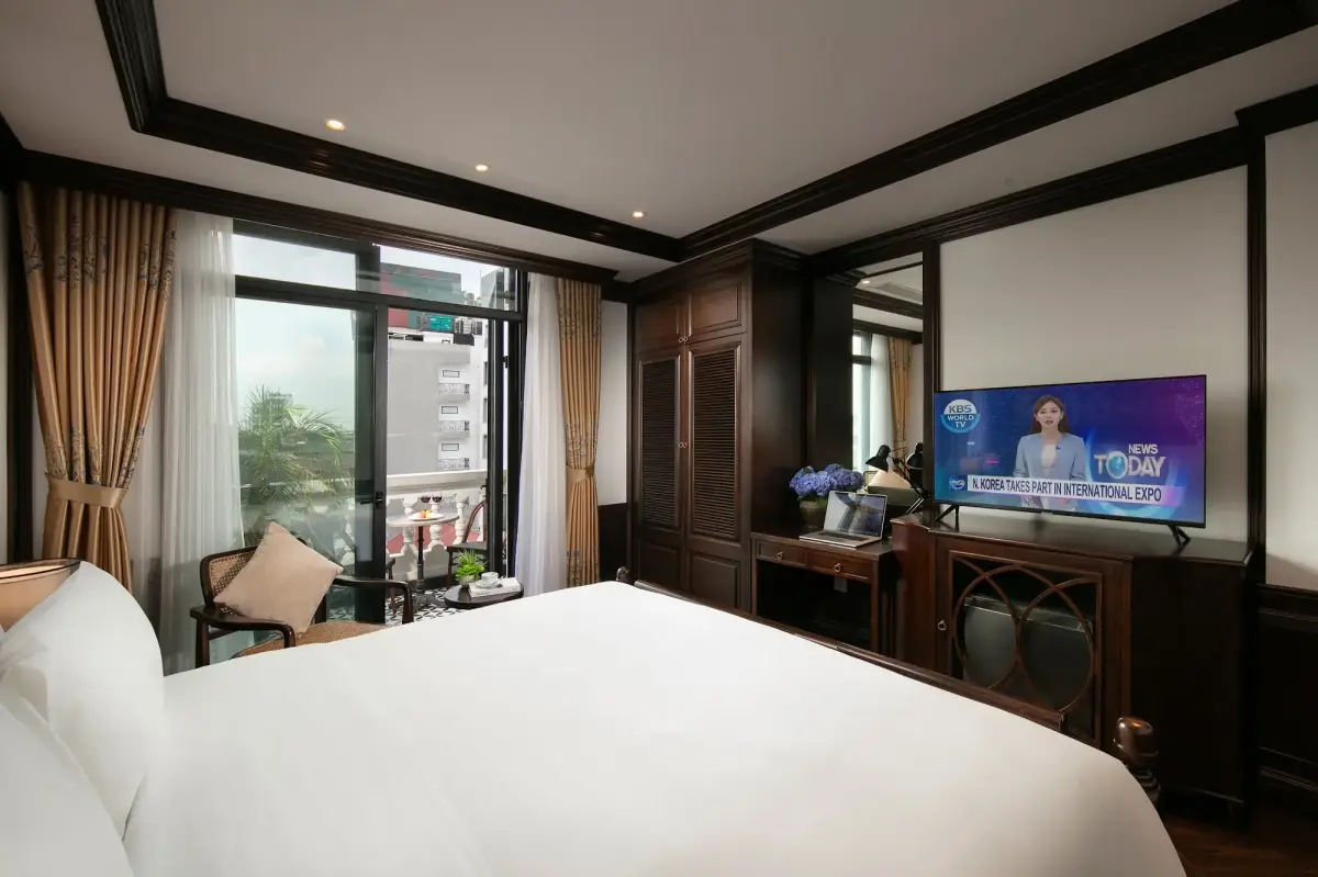 Khách sạn MAY DE VILLE Crown Hotel Hà Nội