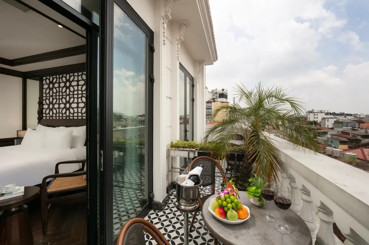 Khách sạn MAY DE VILLE Crown Hotel Hà Nội