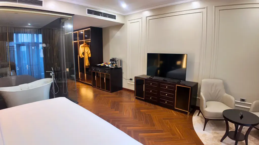 Khách sạn Adamo Hotel Hưng Yên