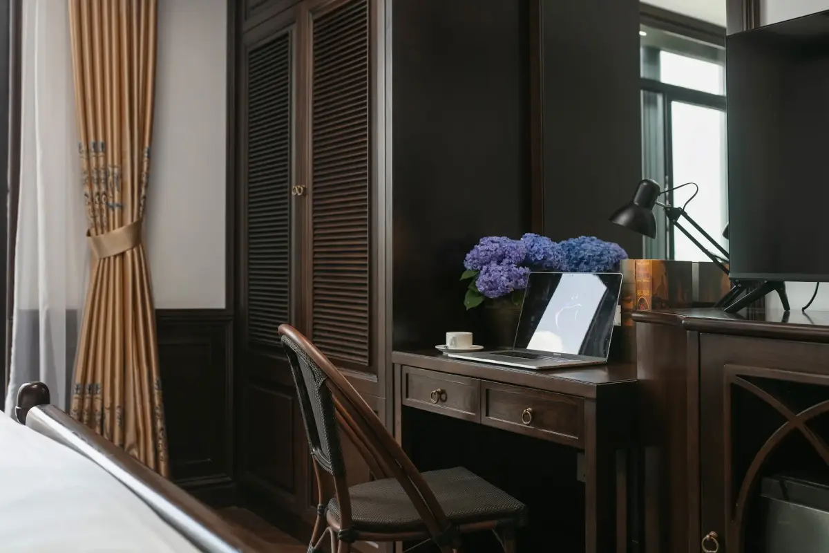 Khách sạn MAY DE VILLE Crown Hotel Hà Nội