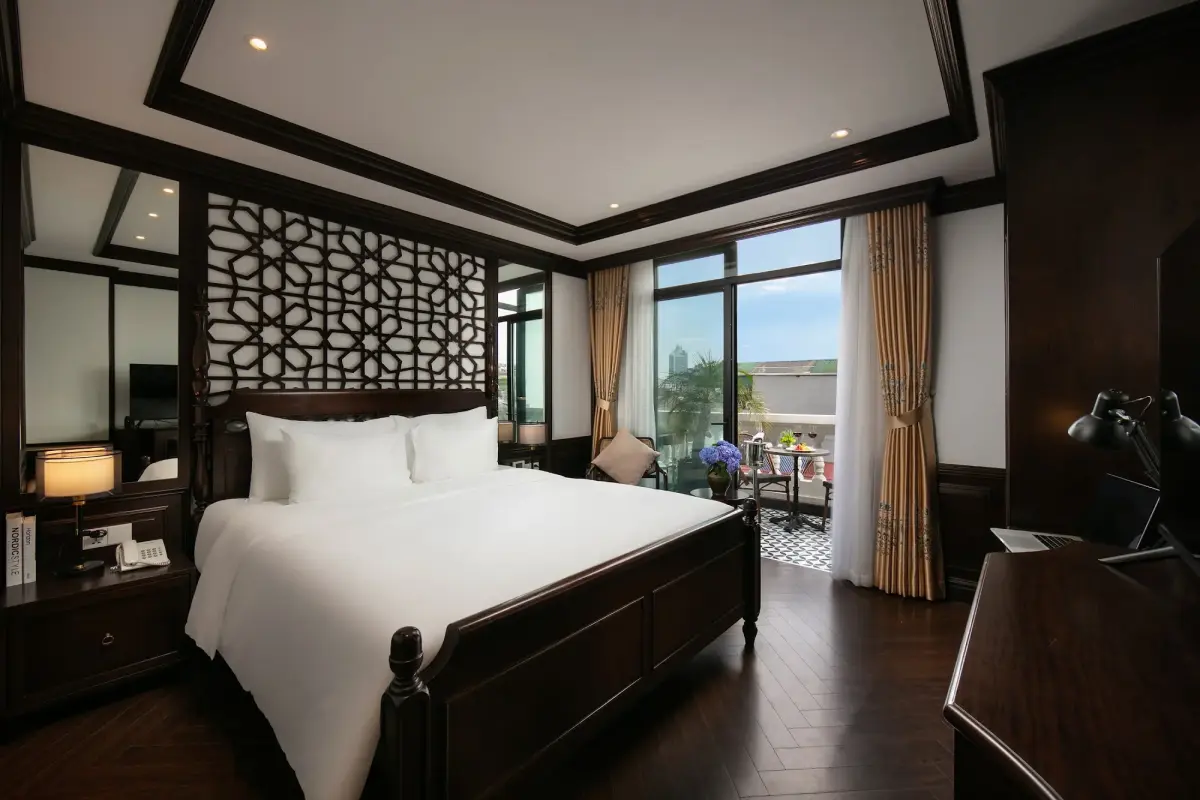 Khách sạn MAY DE VILLE Crown Hotel Hà Nội