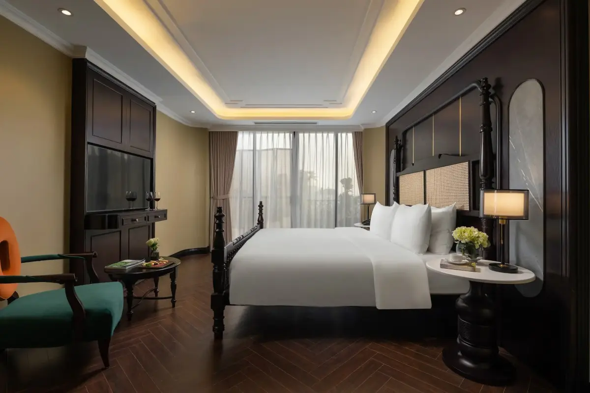 Khách sạn MAY DE VILLE Crown Hotel Hà Nội