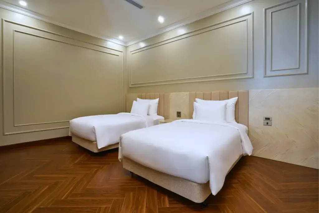 Khách sạn Adamo Hotel Hưng Yên