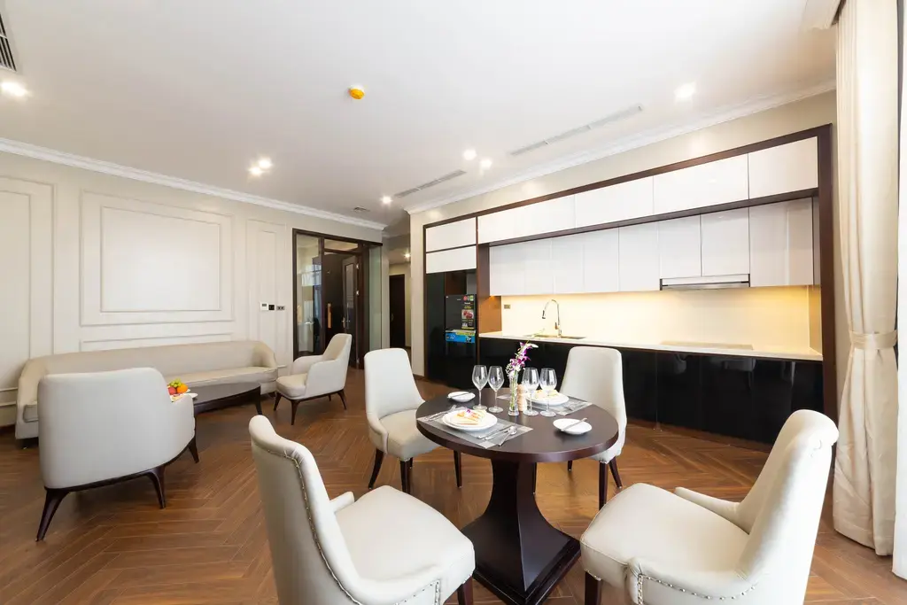 Khách sạn Adamo Hotel Hưng Yên
