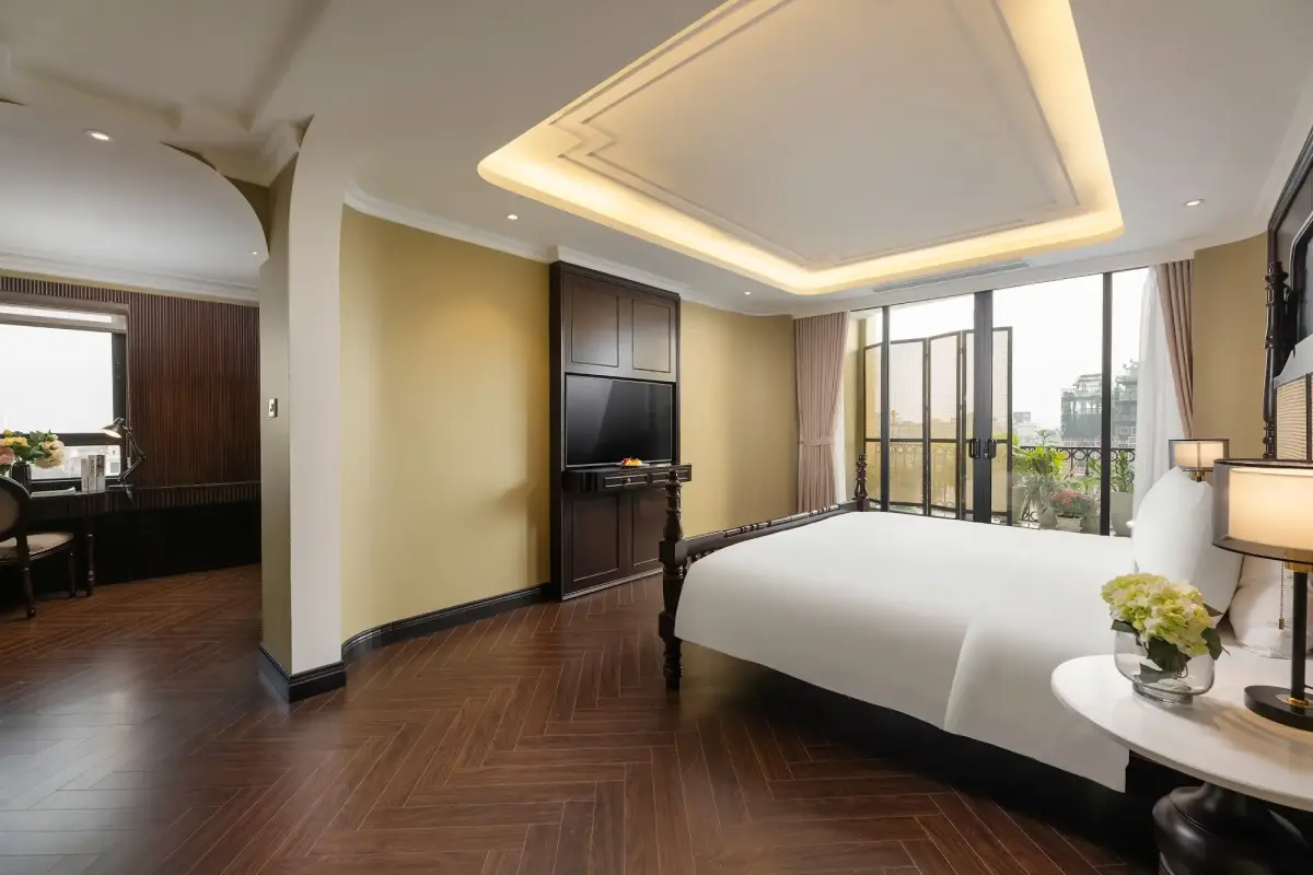 Khách sạn MAY DE VILLE Crown Hotel Hà Nội