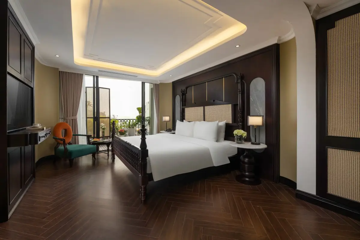 Khách sạn MAY DE VILLE Crown Hotel Hà Nội