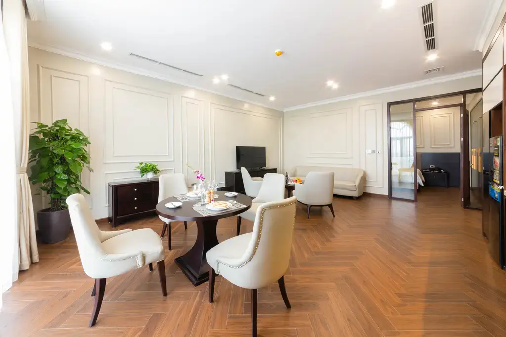 Khách sạn Adamo Hotel Hưng Yên