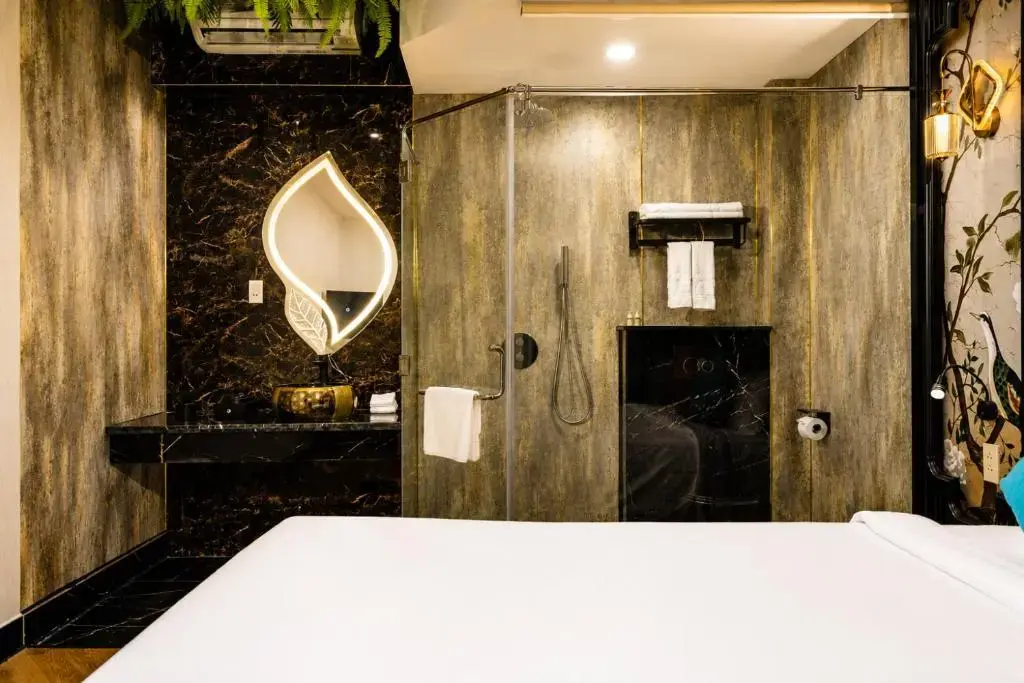 Khách sạn G8 Riverside Hotel Saigon Hồ Chí Minh