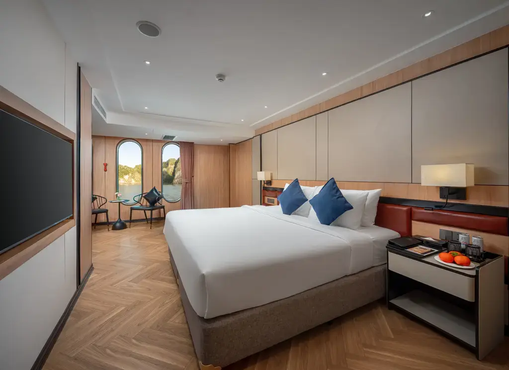 Du thuyền Luna Hạ Long Cruise