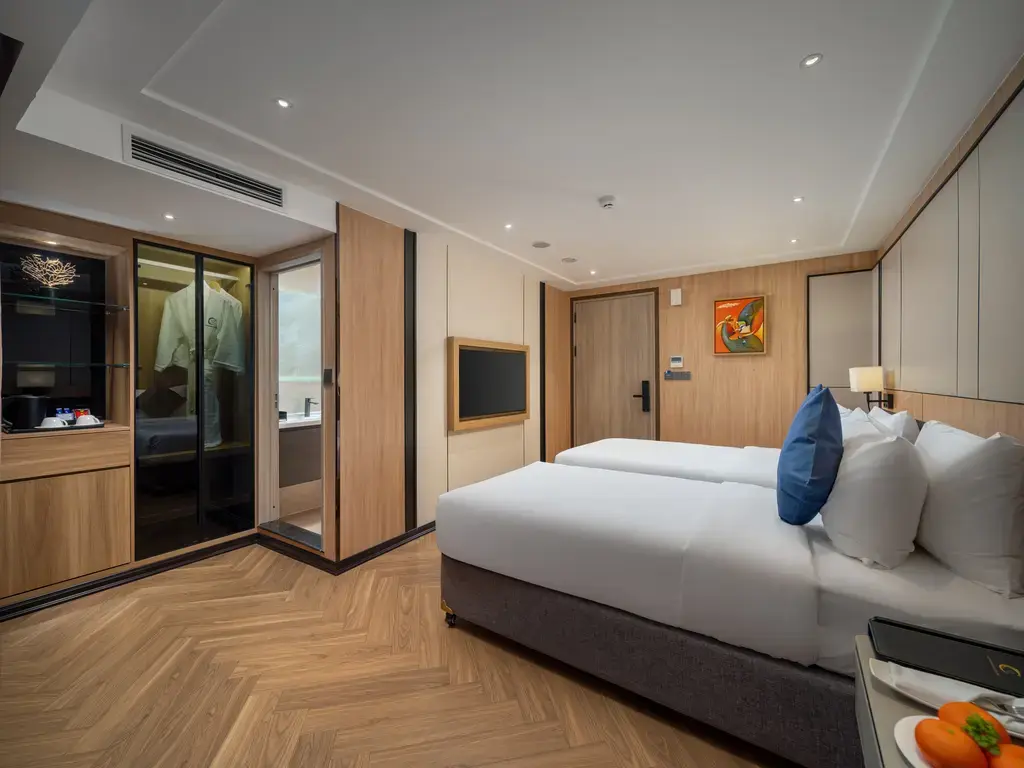 Du thuyền Luna Hạ Long Cruise